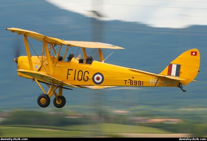 De Havilland DH 82A Tiger Moth