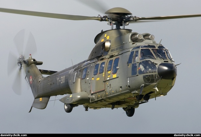 Aerospatiale AS-232 Super Puma