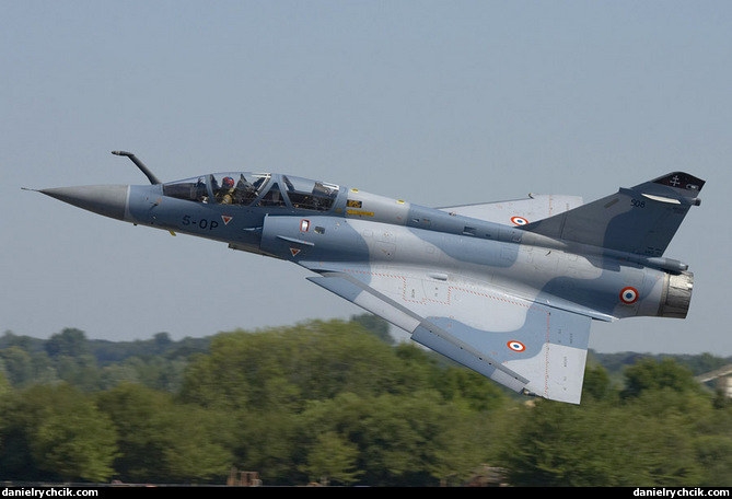 Dassault Mirage 2000B