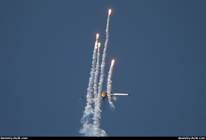 Dutch F-16 solo display