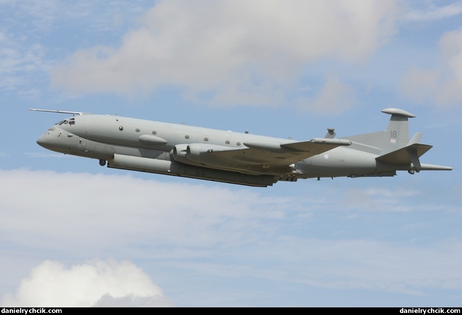 Hawker Siddeley Nimrod MR2