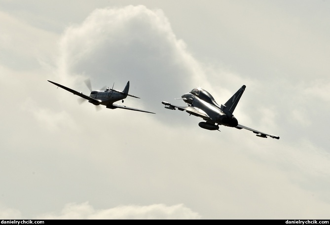 RAF Heritage flight - Spitfire Mk.IX and Eurofighter Typhoon