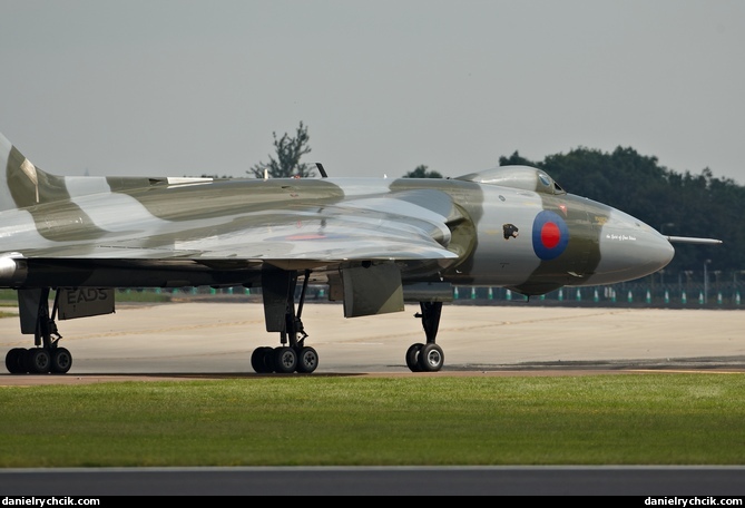 Avro Vulcan XH558