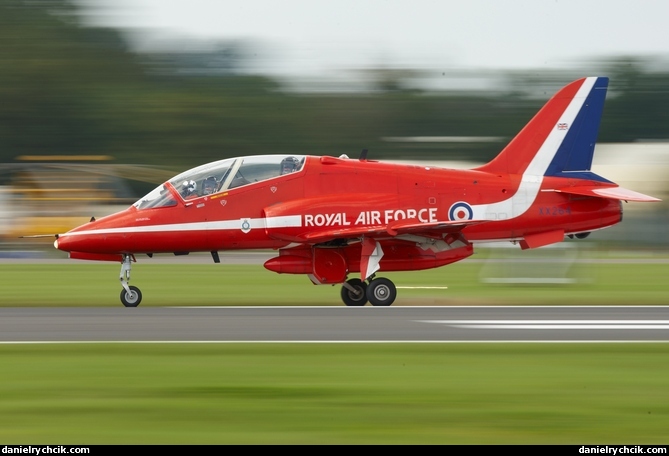 BAe Hawk T1 (Red Arrows)