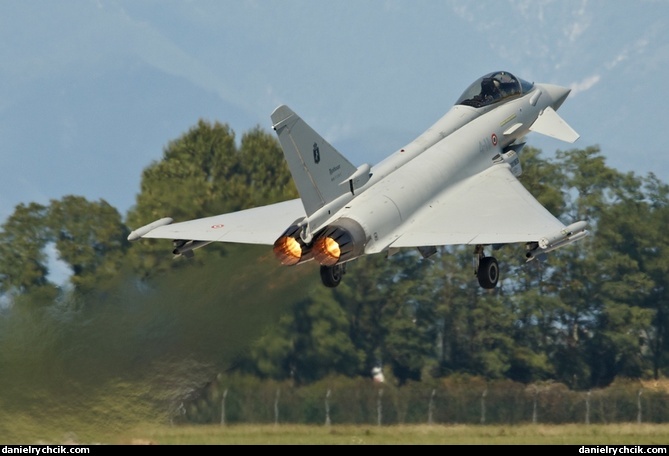 Eurofighter Typhoon EF2000