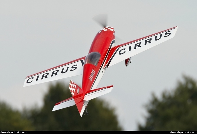 Extra 300SX (RC model)