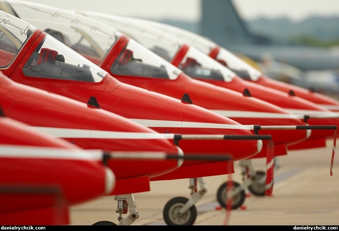 Red Arrows - detail