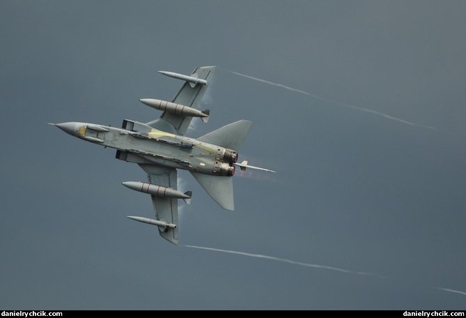 Tornado GR4 display