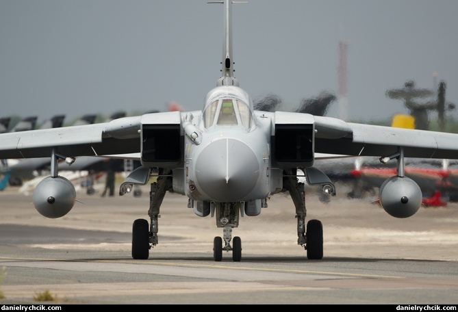 Tornado GR4 taxiing for departure