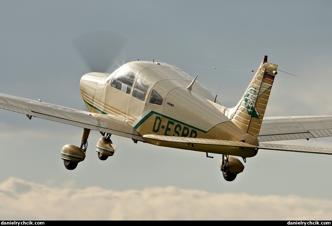 Piper PA-28-151 Warrior