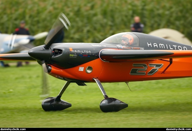 Zivko Edge 540 (Nicolas Ivanoff)