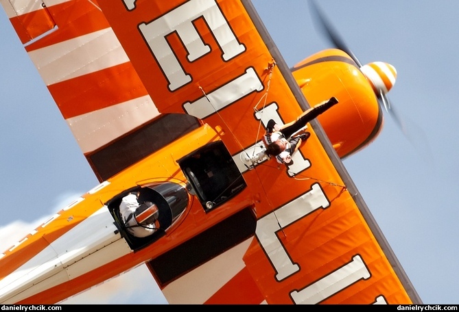 Boeing PT-17 Kaydet (Breitling Wingwalkers)