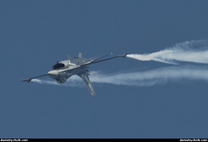 F-16C Falcon (Belgian Air Force - solo display)