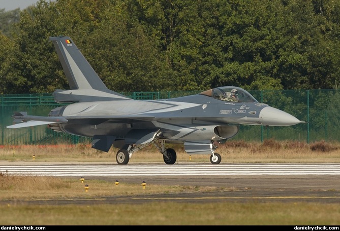 F-16C Falcon (Belgian Air Force - solo display)