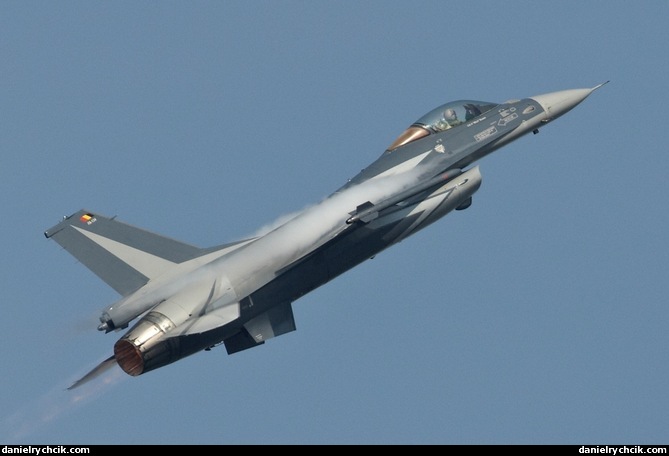 F-16C Falcon (Belgian Air Force - solo display)