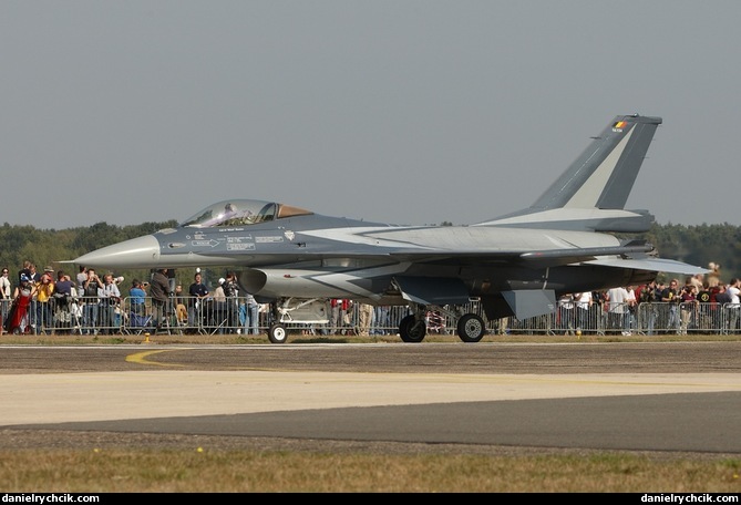 F-16C Falcon (Belgian Air Force - solo display)