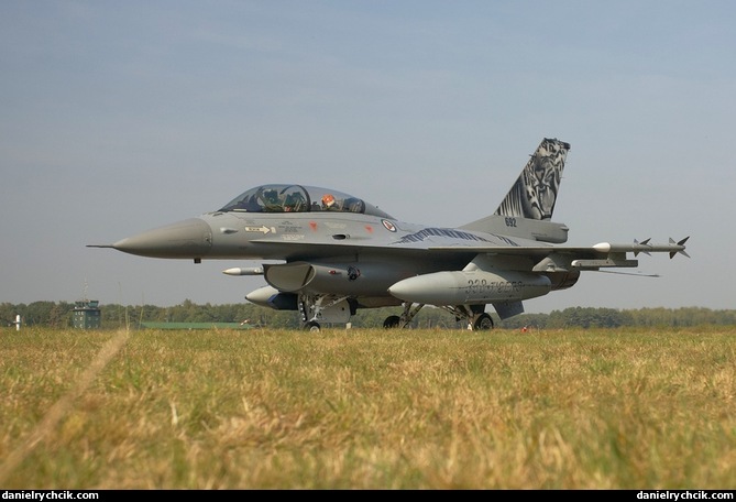 F-16D Falcon (Norwegian Air Force - Tiger Meet colours