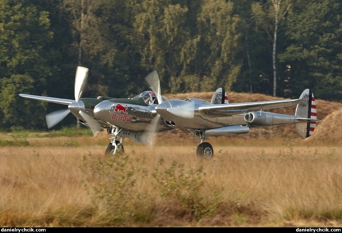 Lockheed P-38 Lightning