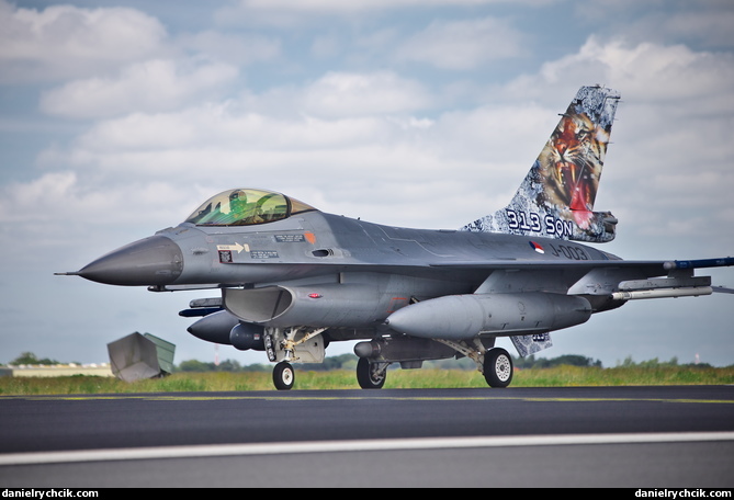 Lockheed-Martin F-16C Falcon (RNLAF)