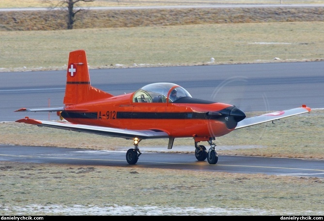 Pilatus PC-7