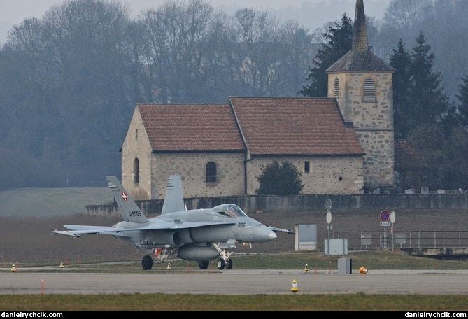 F/A-18C Hornet in front of the Morens church