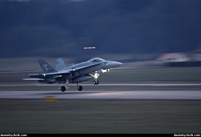 F/A-18C Hornet departing from the Payerne airbase