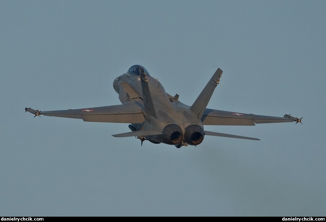 F/A-18C Hornet 'Falcons' taking off from Payerne for a WEF mission