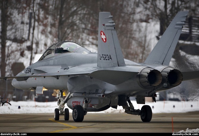 McDonnell-Douglas F/A-18D Hornet