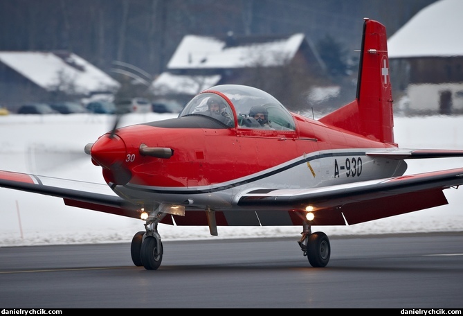 Pilatus PC-7