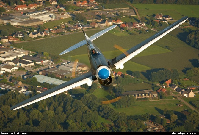 Curtiss P-40N Kittyhawk